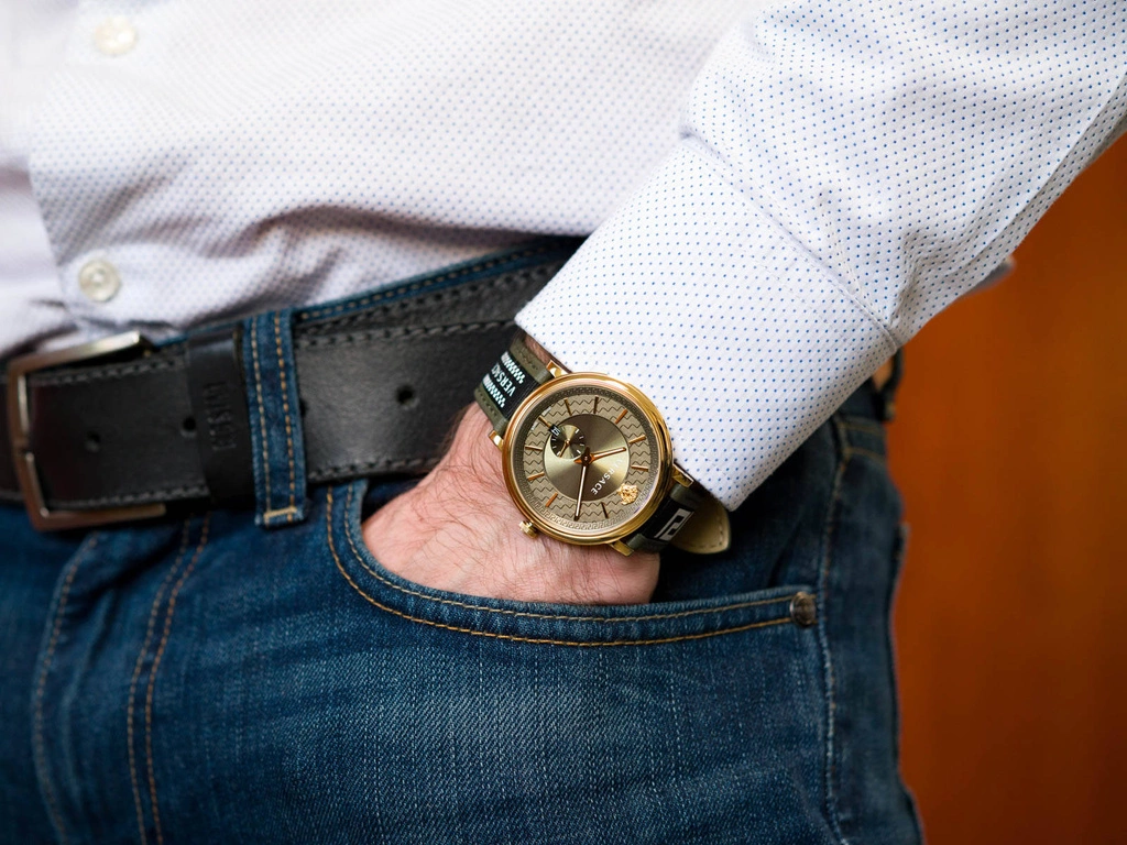 Zegarek męski VERSACE V-CIRCLE VEBQ01519