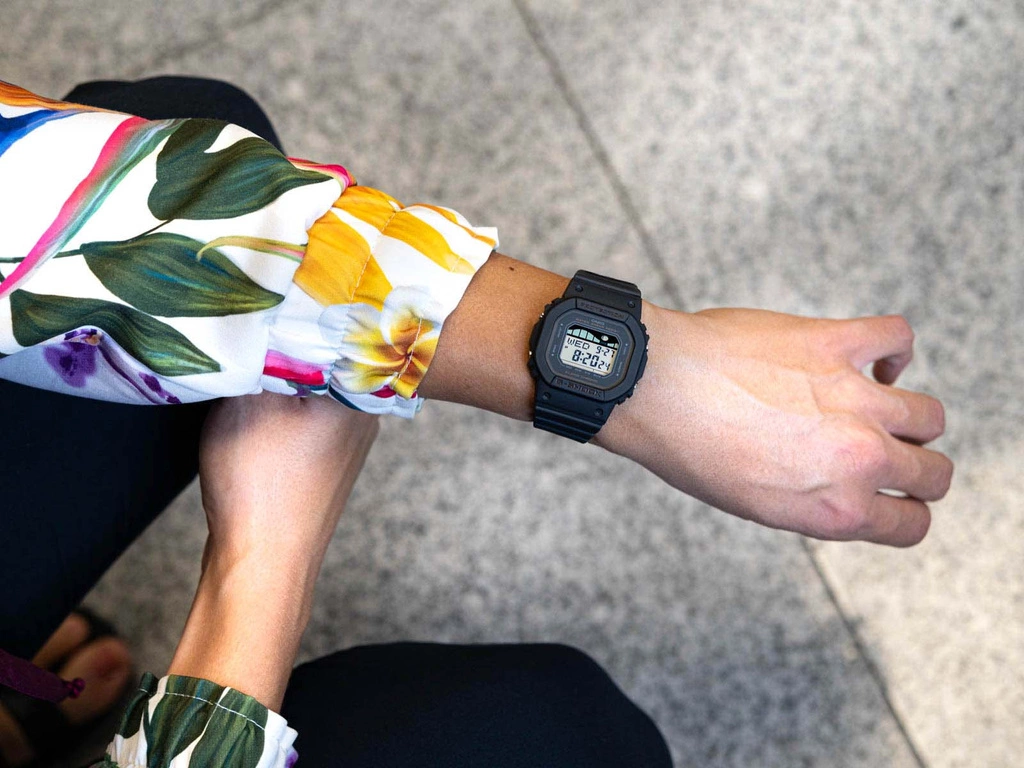 Zegarek damski CASIO G-SHOCK GLX-S5600-1ER G-Lide