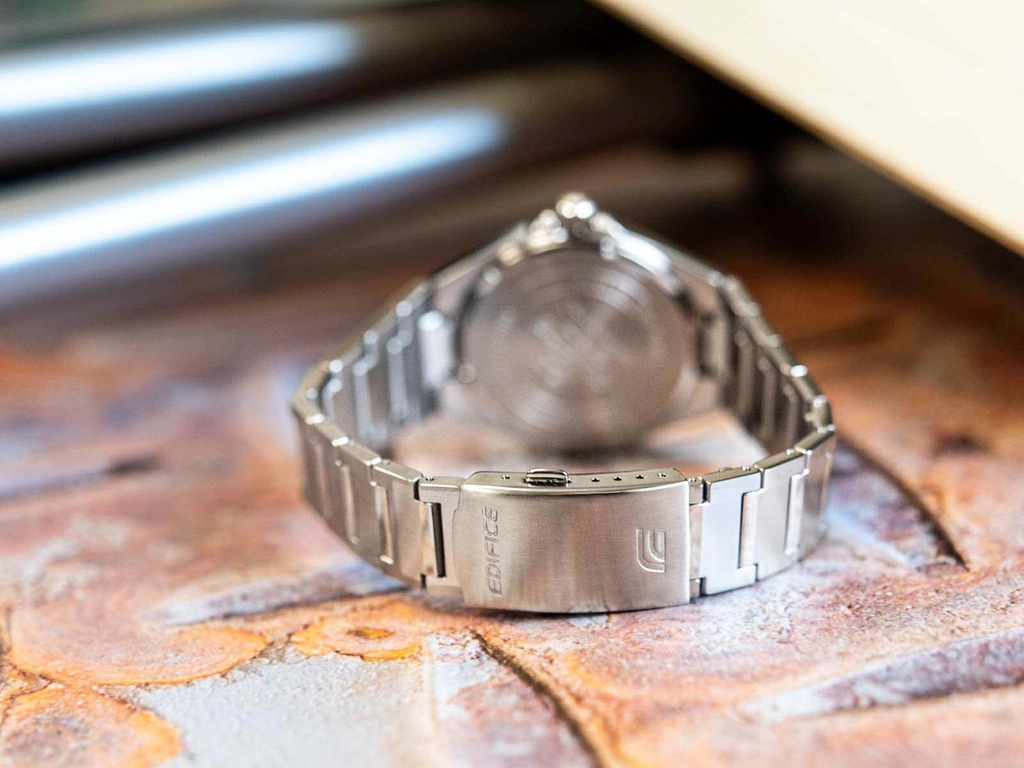 Zegarek męski CASIO Edifice EFB-108D-1AVUEF