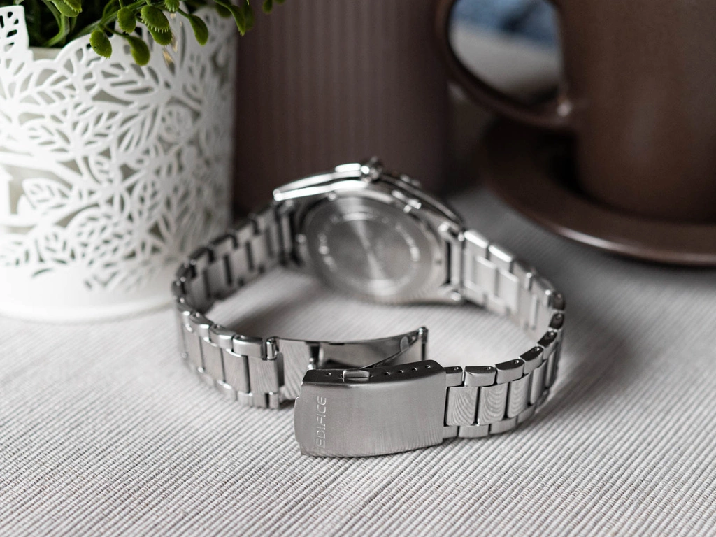 Zegarek męski CASIO Edifice EFV-160D-3AVEF