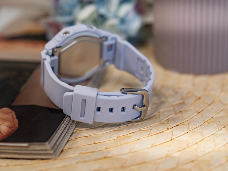 Zegarek damski CASIO G-SHOCK GMA-P2100SG-2AER Soak Up The Shimmer  