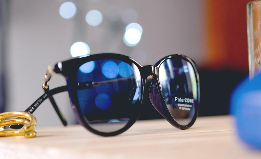 Okulary Przeciwsłoneczne PolarZONE PZ-825-10 czarno-granatowe