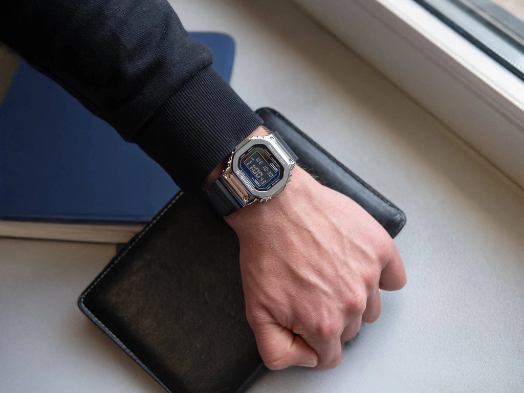 Zegarek męski CASIO G-SHOCK GM-5600RW-1ER