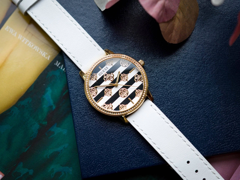 Zegarek damski GUESS GW0398L1 Marina