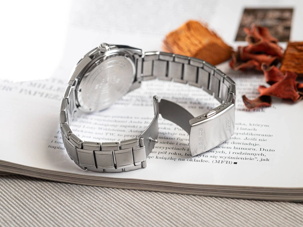 Zegarek męski CASIO Edifice EFV-150D-2AVUEF