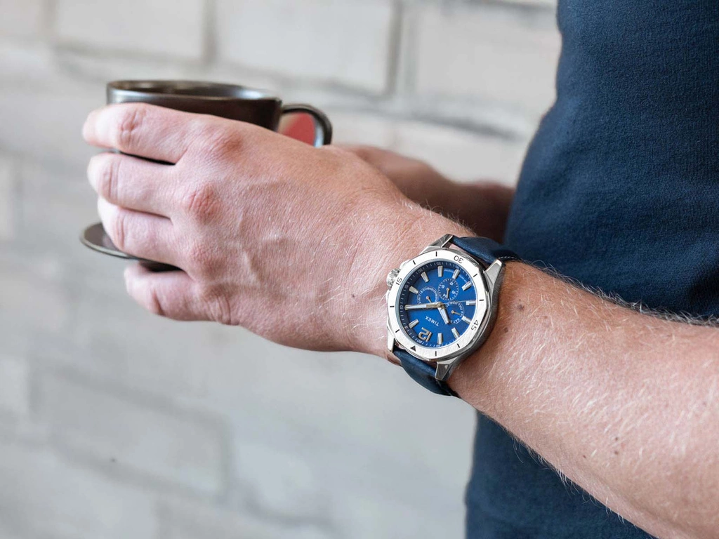 Zegarek męski TIMEX TW2W80200 Essex Multifunction