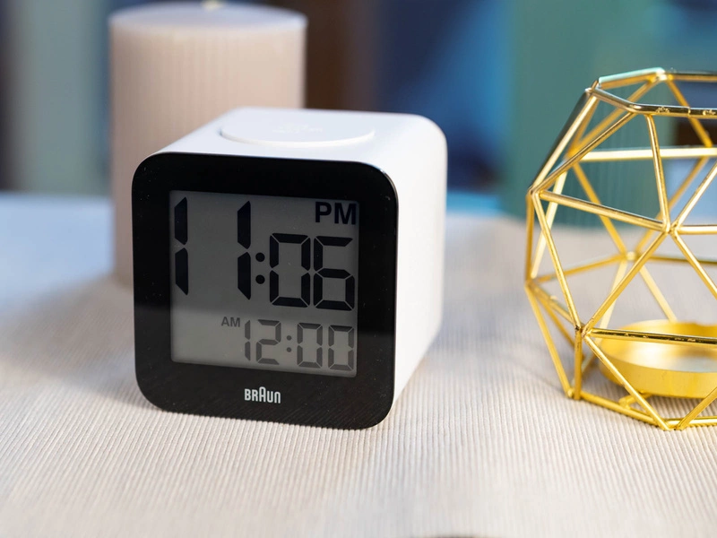 Budzik Braun BC25WP-DCF Radio Controlled Mówiący Drzemka