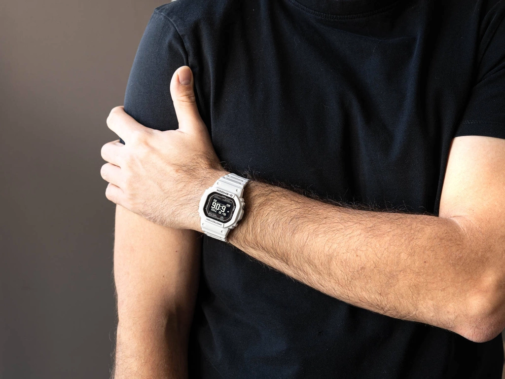 Zegarek męski CASIO G-SHOCK DW-H5600-7ER G-Squad