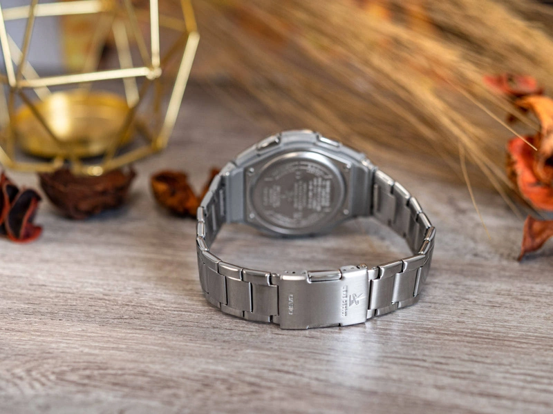 Zegarek męski CASIO WVA-M650D-2AER