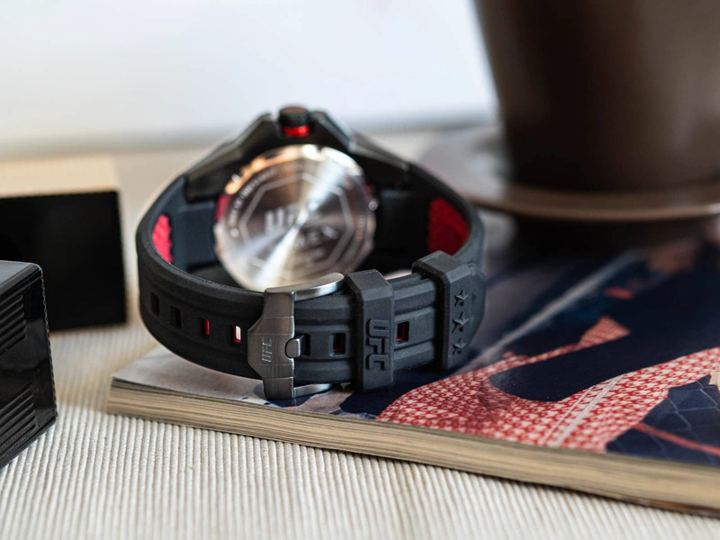 Zegarek męski TIMEX TW2V57300 UFC Pro
