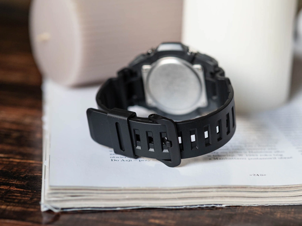 Zegarek męski CASIO AQ-S820W-1AVEF