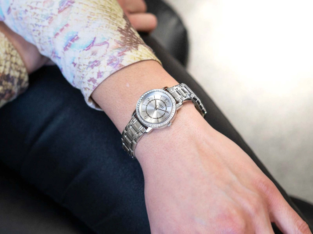 Zegarek damski GUESS Melody GW0808L1