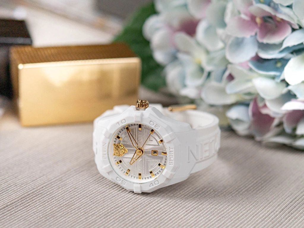 Zegarek damski PLEIN SPORT PSQGA0225 Fearless