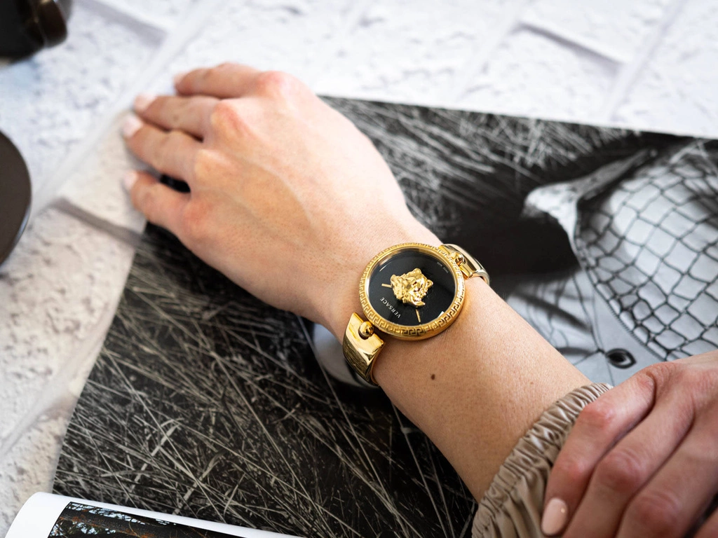 Zegarek damski VERSACE VECO03122 Palazzo