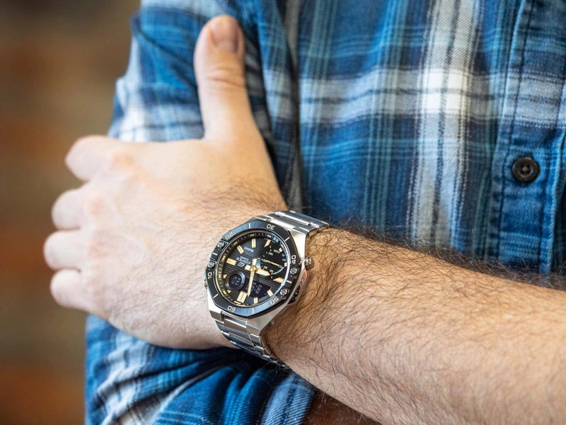 Zegarek męski CASIO Edifice ECB-10DB-1A9EF