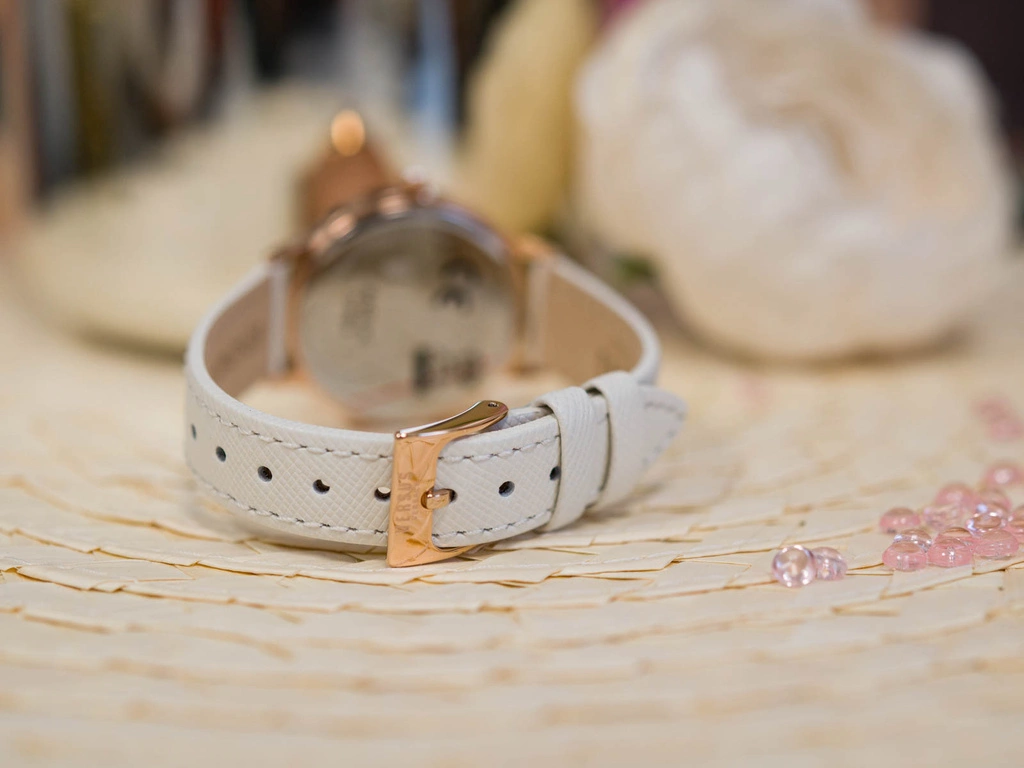 Zegarek damski VERSUS VERSACE STRANDBANK VSP571421