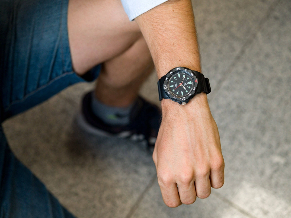 Zegarek męski Q&Q VR18J002Y