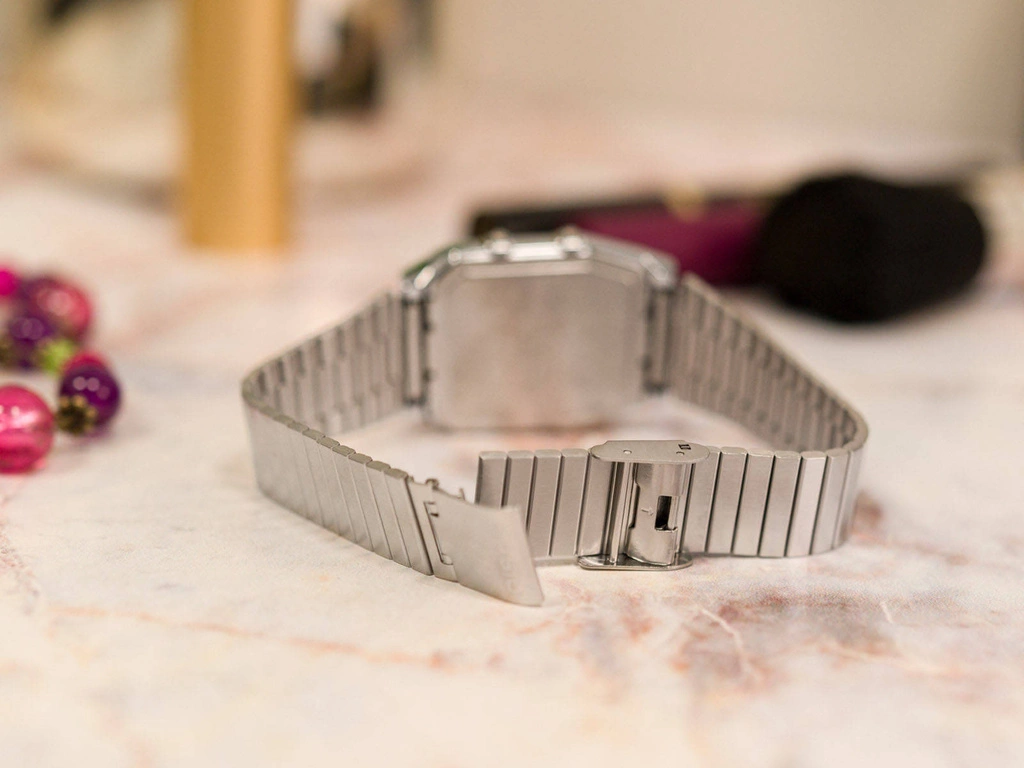 Zegarek CASIO AQ-800E-7AEF