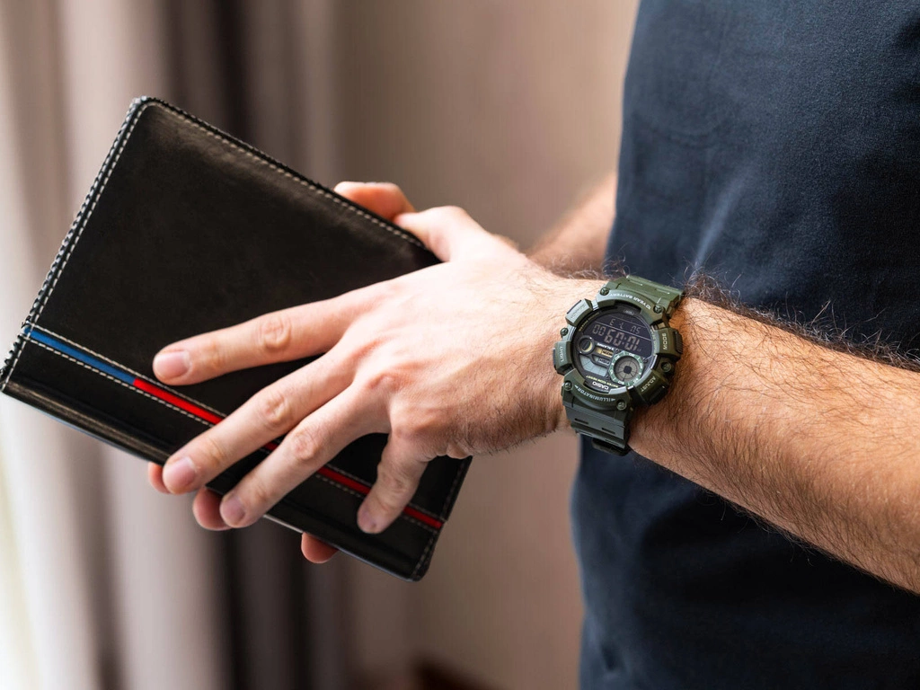 Zegarek męski CASIO WS-1500H-3BVEF