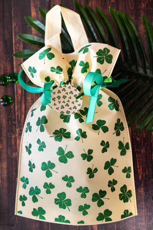 WOREK PREZENTOWY koniczynka