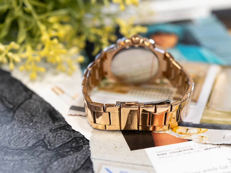 Zegarek damski GUESS GW0950L4 Harlow