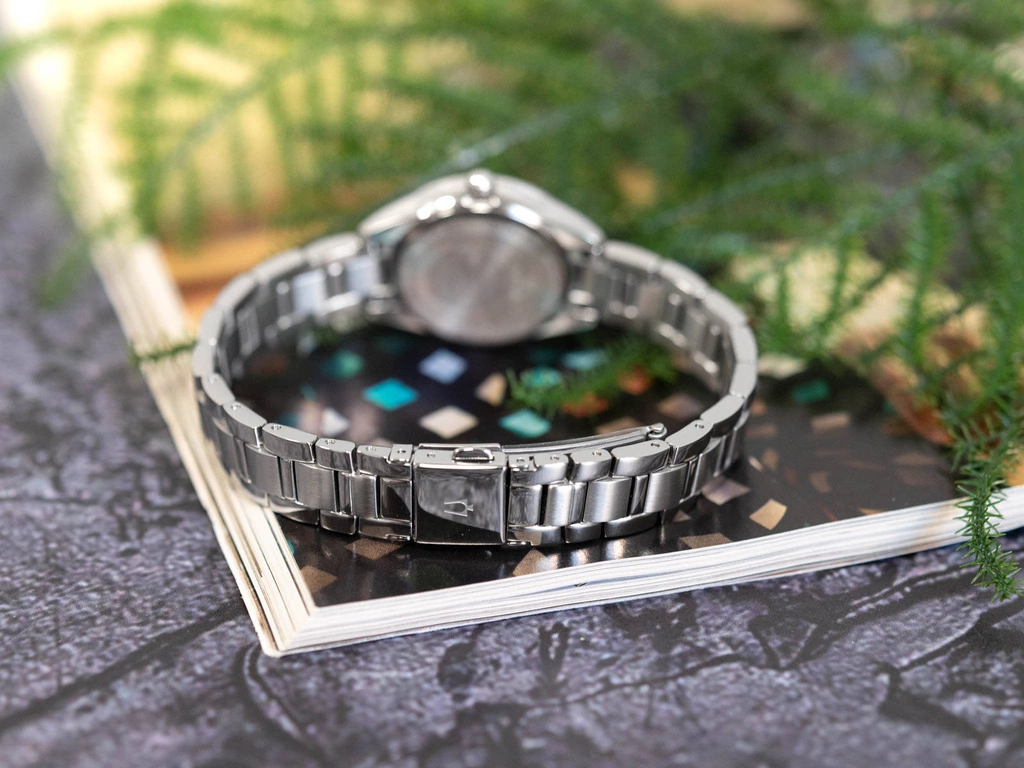 Zegarek damski BULOVA 96P250 Sutton Diamonds