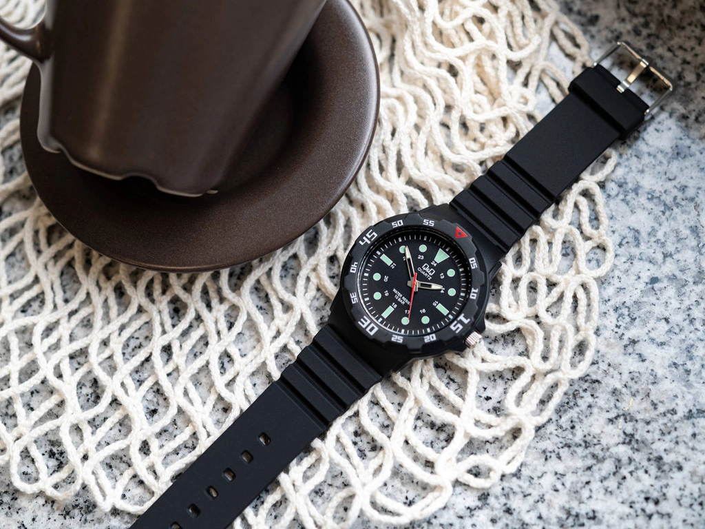 Zegarek męski Q&Q VR18J002Y