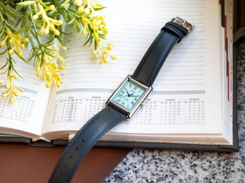 Zegarek damski CASIO LTP-B165L-2BVEF 