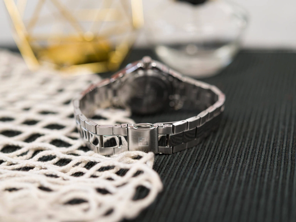 Zegarek damski SWISS ALPINE MILITARY 7740.1135