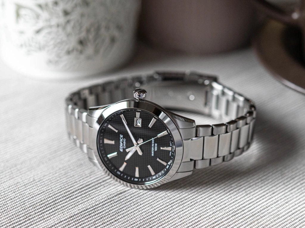 Zegarek męski CASIO Edifice EFV-160D-1AVEF