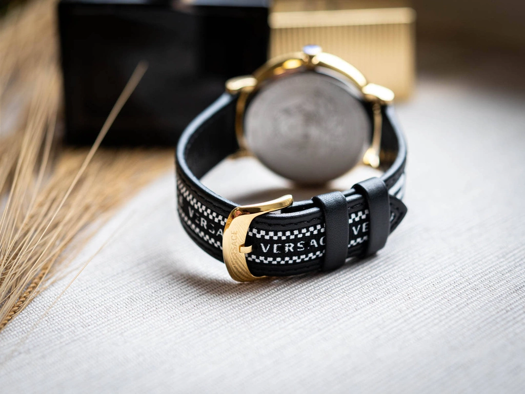 Zegarek męski VERSACE VE5A01921 V-Circle