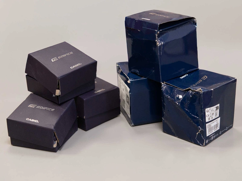 Zegarek męski CASIO Edifice ECB-30D-1AEF-OUTLET