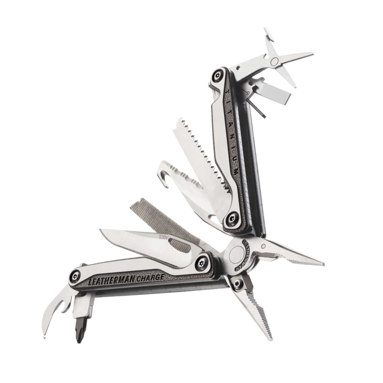 Multitool Leatherman Charge Plus TTI 832528