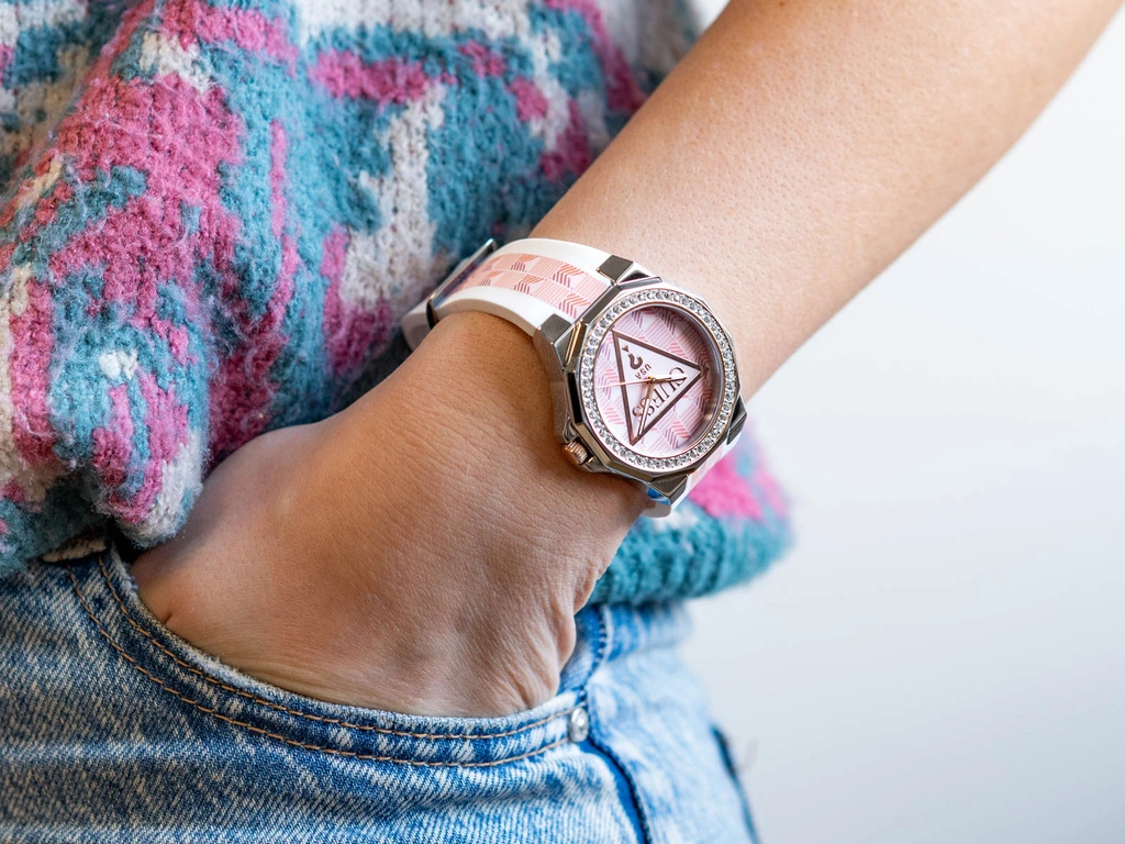 Zegarek damski GUESS GW0834L2 Resort