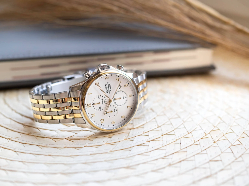 Zegarek męski LORUS RM338JX9