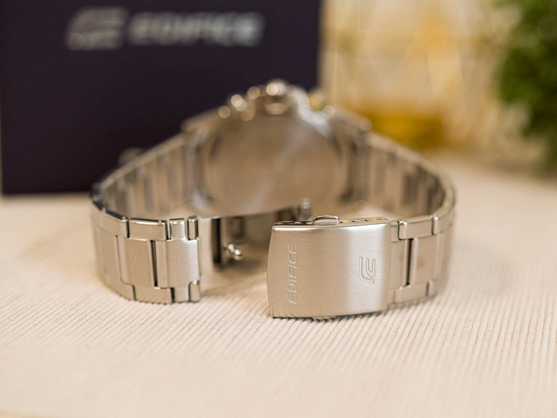 Zegarek męski CASIO Edifice EQB-1200D-1AER