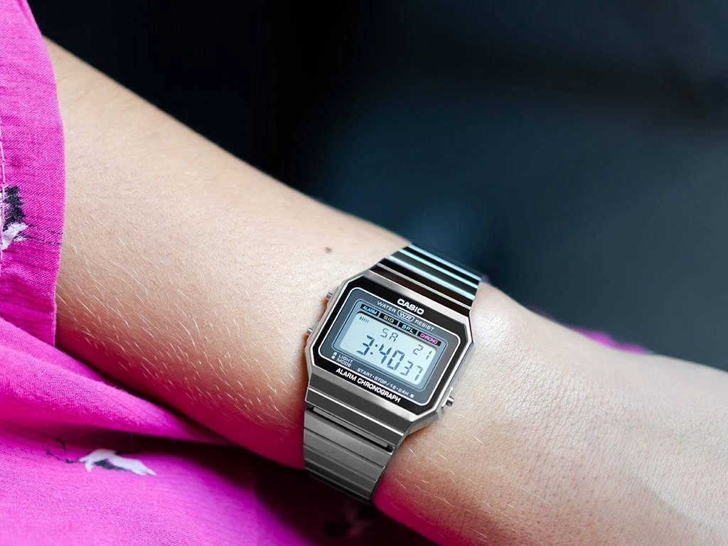 Zegarek damski CASIO Vintage A700WE-1AEF