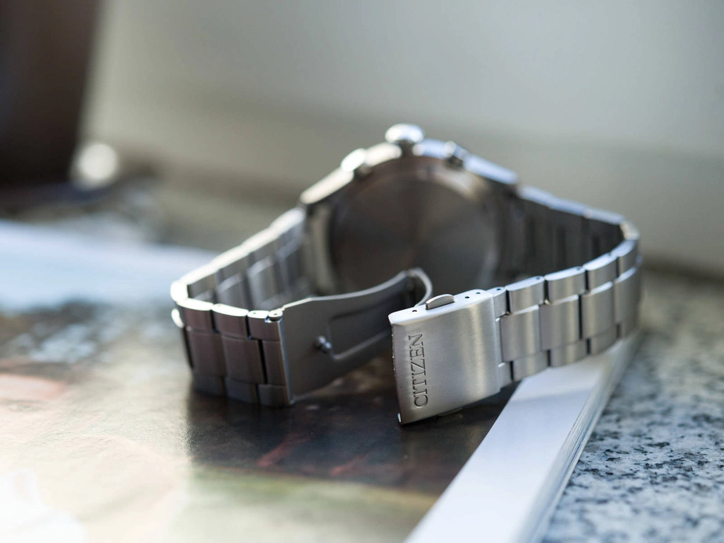 Zegarek męski Citizen CA0810-88L Super Titanium Eco-Drive