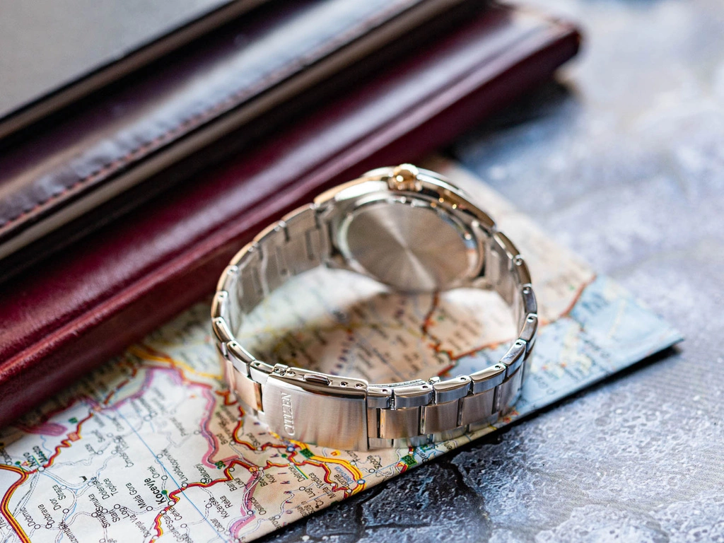 Zegarek męski Citizen AW1756-89A Eco-Drive Classic Elegant