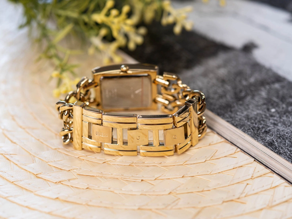 Zegarek damski GUESS GW0740L2 Mod Heavy Metal