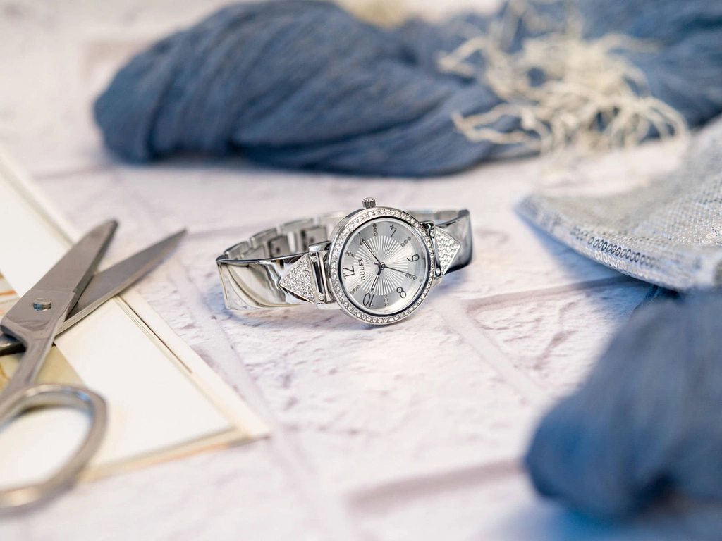 Zegarek damski GUESS TRI LUXE GW0474L1