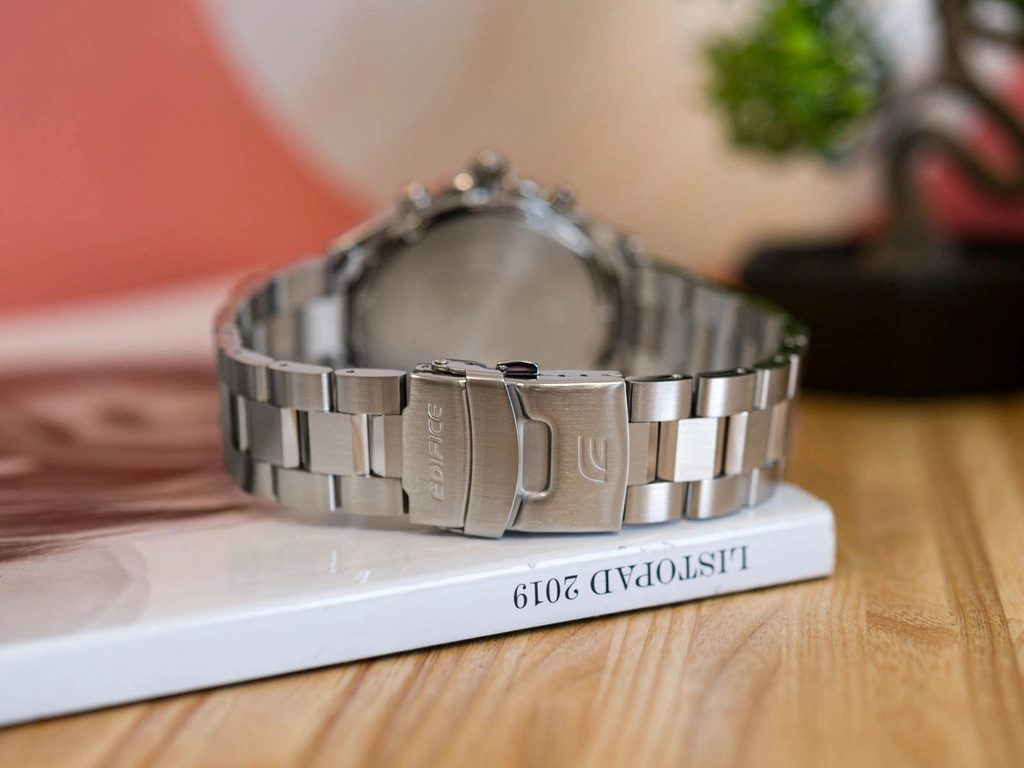 Zegarek męski CASIO Edifice EF-527D-3AVUEF