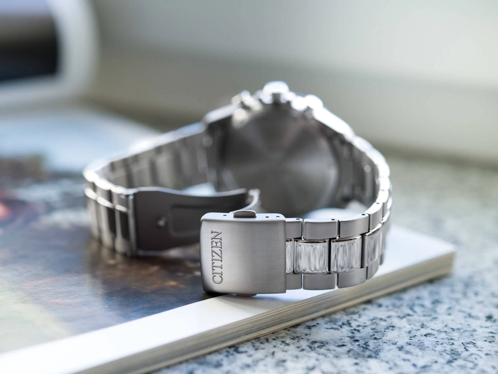 Zegarek męski Citizen CA4444-82L Super Titanium Eco-Drive