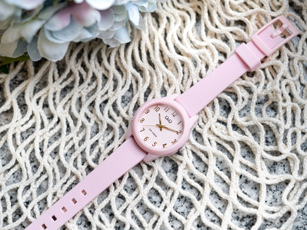 Zegarek damski Q&Q VS13J005Y