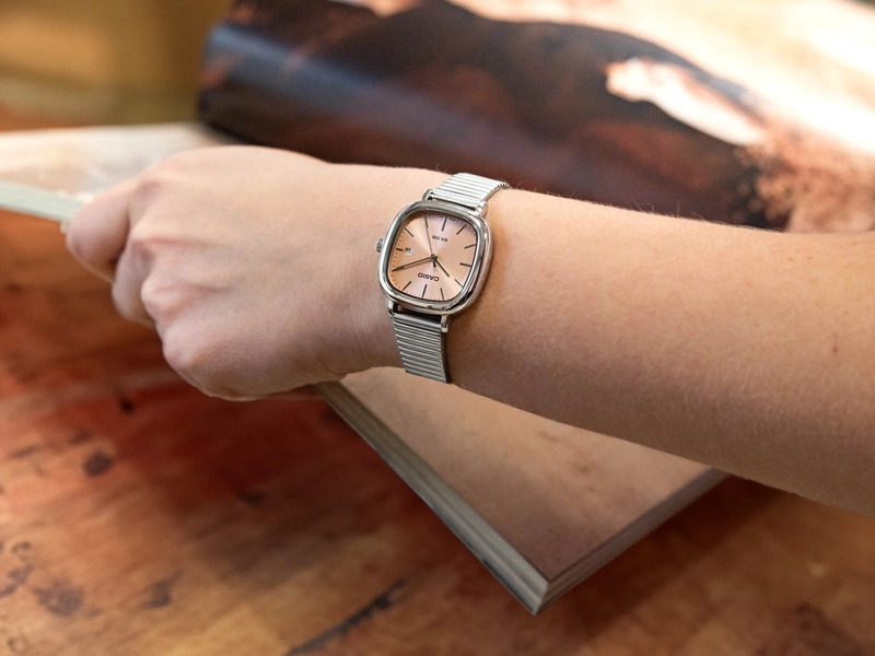 Zegarek damski CASIO CASIO LTP-B166D-4AVEF