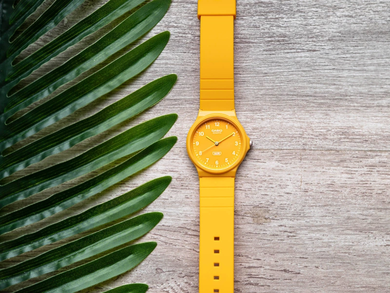 Zegarek damski CASIO MQ-24B-9BEF
