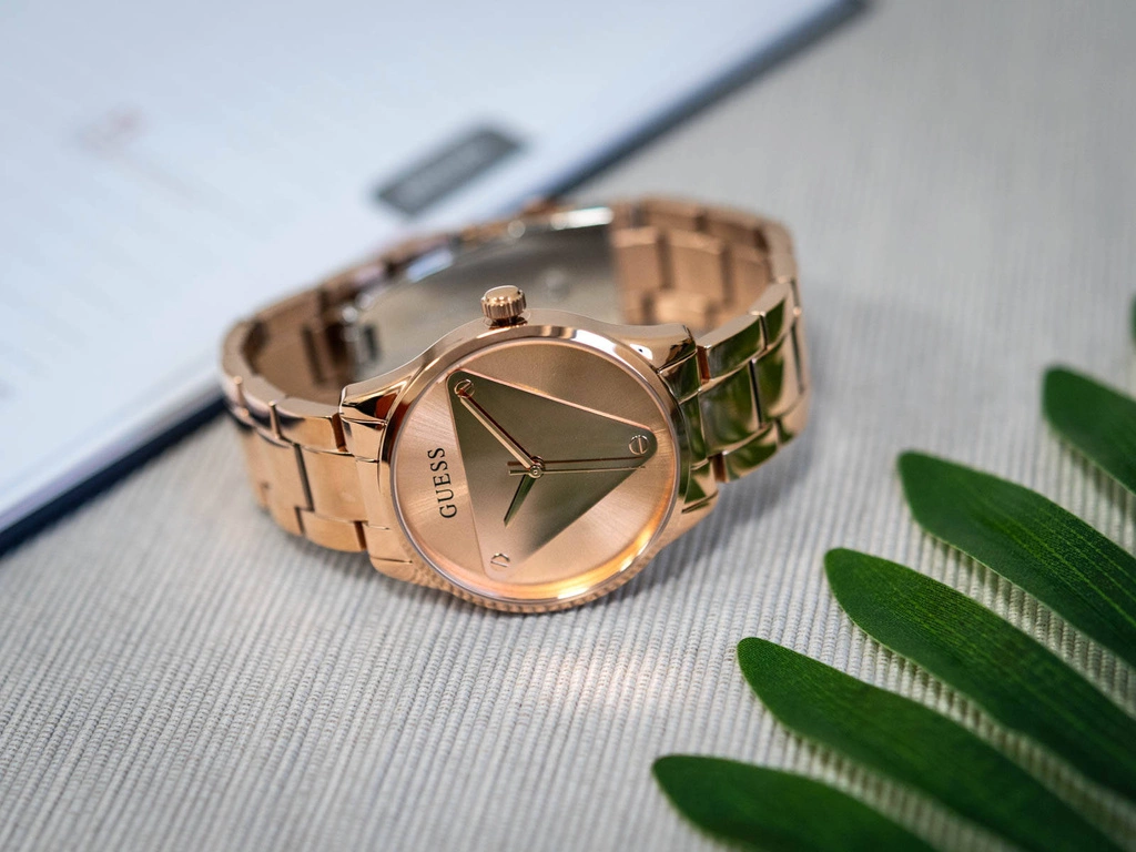 Zegarek damski GUESS GW0485L2 Emblem