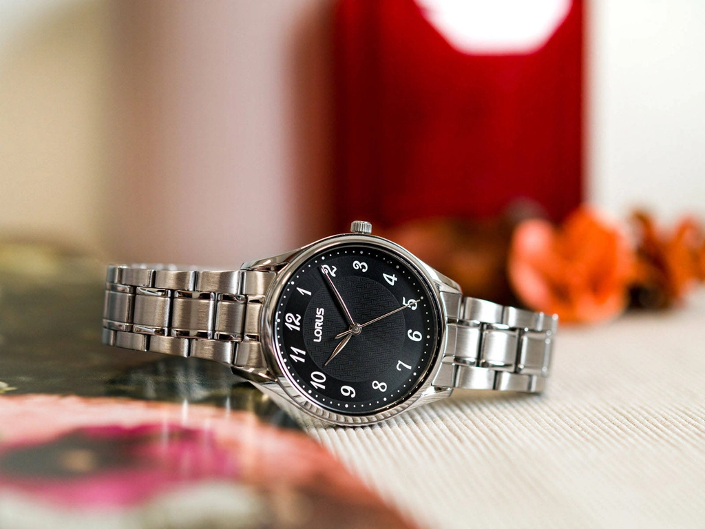 Zegarek damski LORUS RG221UX9