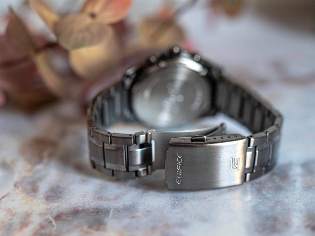 Zegarek męski CASIO Edifice EFV-540DC-1CVUEF