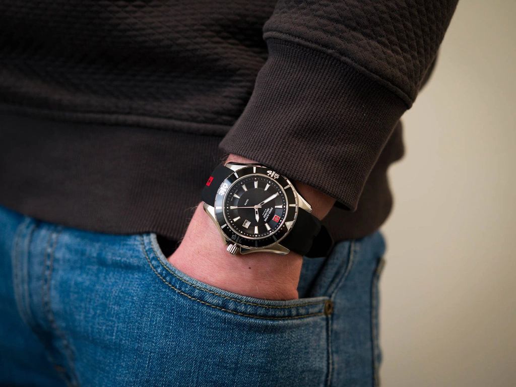 Zegarek męski SWISS ALPINE MILITARY SAM7040.1837